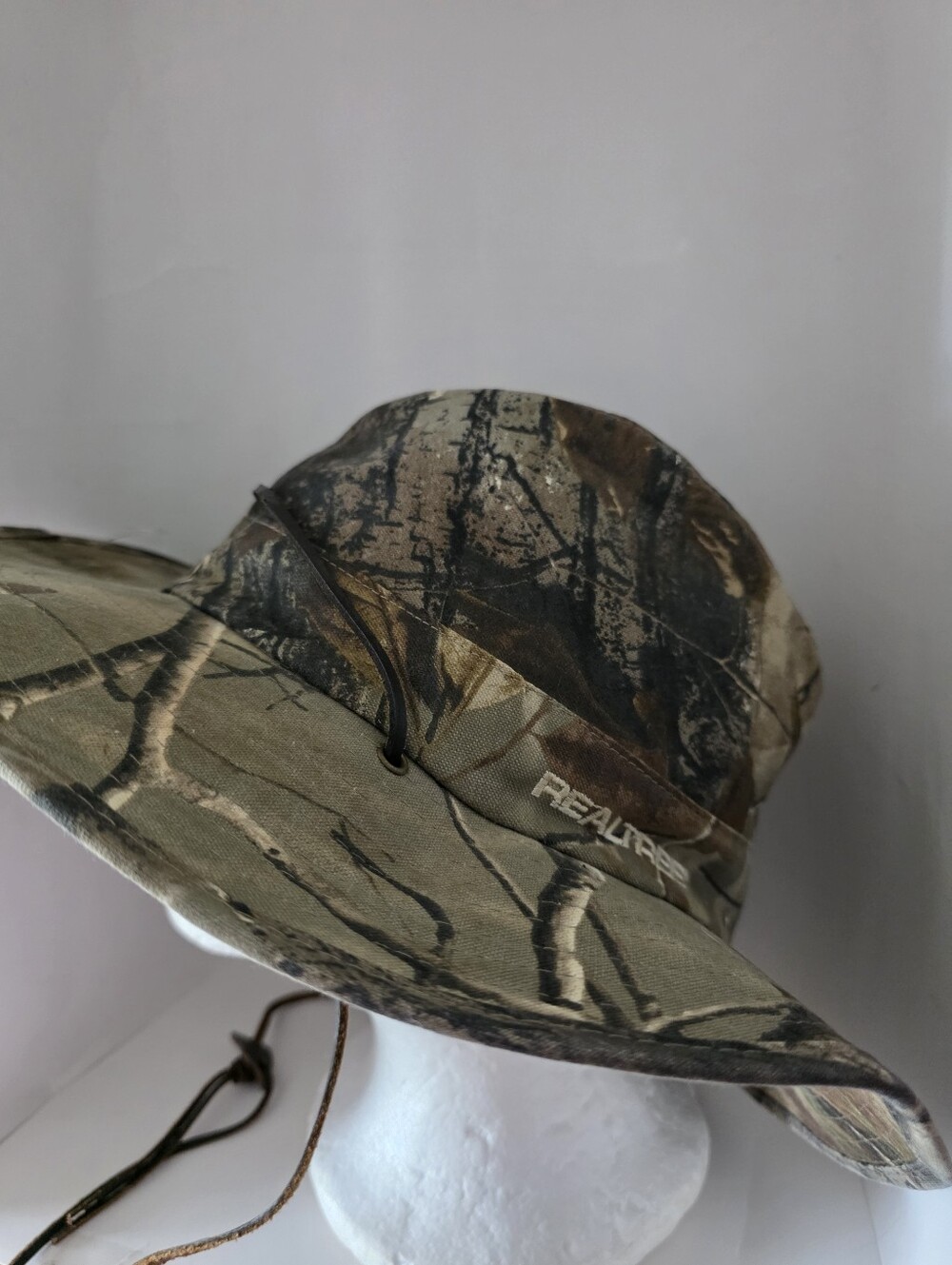 Real Tree Signature Camo HatSize S/M Outdoor Mens